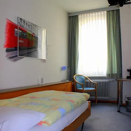 Muenchnerhof Szálloda Bázel