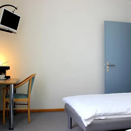 Muenchnerhof 2*