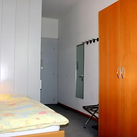 Muenchnerhof 2* Bázel