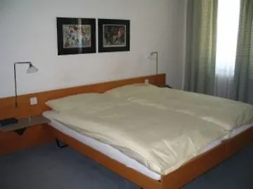 Szálloda Muenchnerhof Bázel