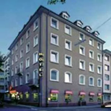 Szálloda Muenchnerhof Bázel