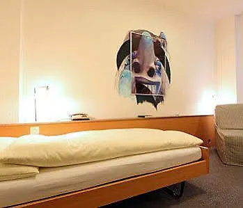 Szálloda Muenchnerhof 2*